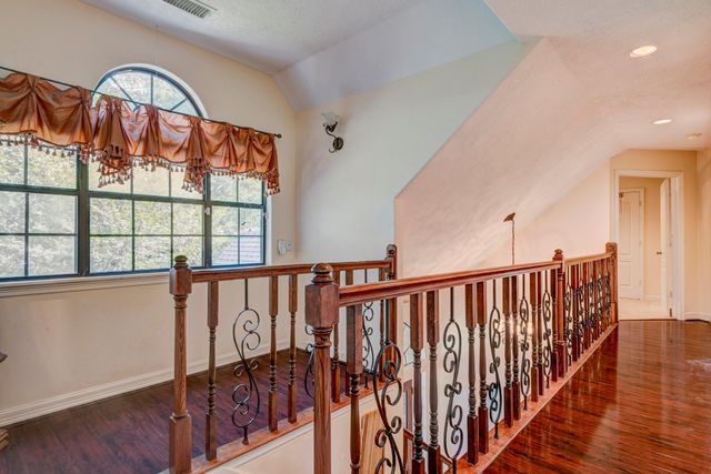 21015 Imperial Oak Drive, Magnolia, TX 77355