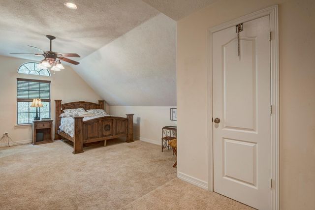 21015 Imperial Oak Drive, Magnolia, TX 77355