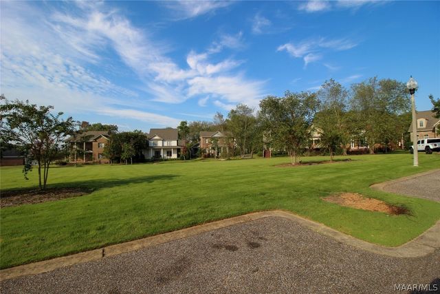 1912 Constitution Avenue, Prattville, AL 36066