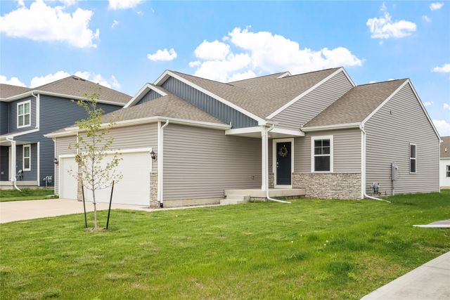 10311 Southerwick Place, Johnston, IA 50131