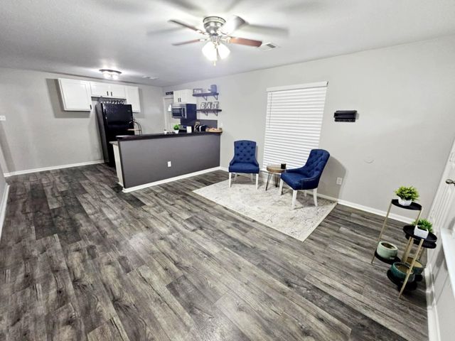 6114 Torreon Street, Houston, TX 77026