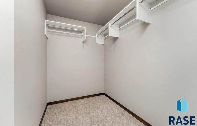 1220 E Dutch St Street, Tea, SD 57064