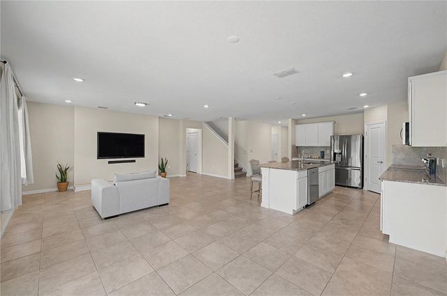 3891 CAPRI COAST DRIVE, Plant City, FL 33565
