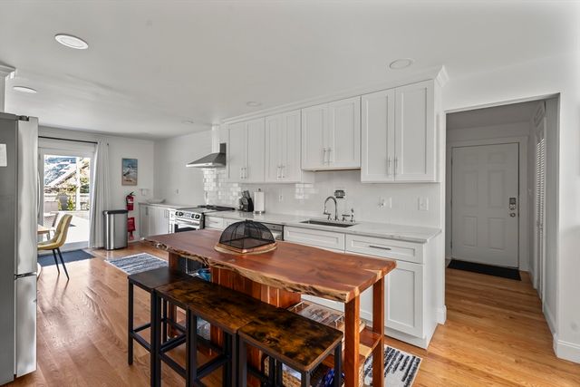 105 Whalers Walk, Edgartown, MA 02539