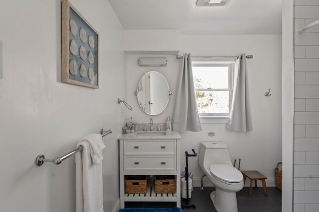 105 Whalers Walk, Edgartown, MA 02539
