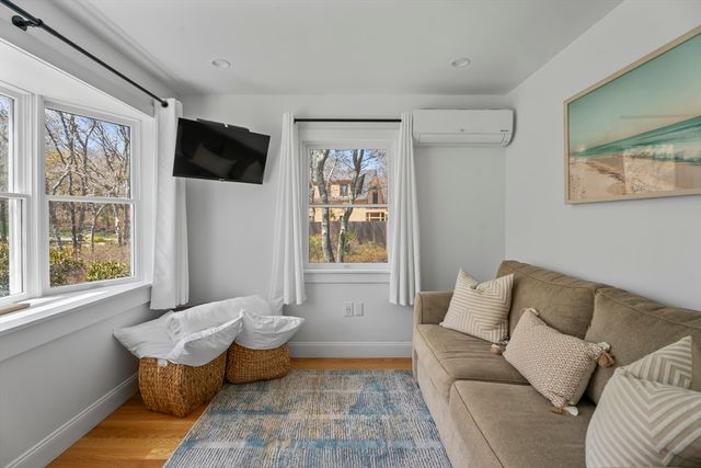 105 Whalers Walk, Edgartown, MA 02539
