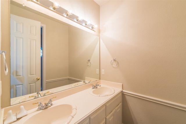 516 Arcadia Drive, Keller, TX 76248