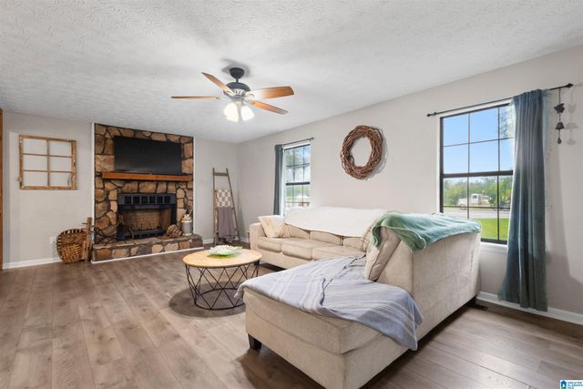 33 CEDAR SPRINGS DRIVE, Jacksonville, AL 36265