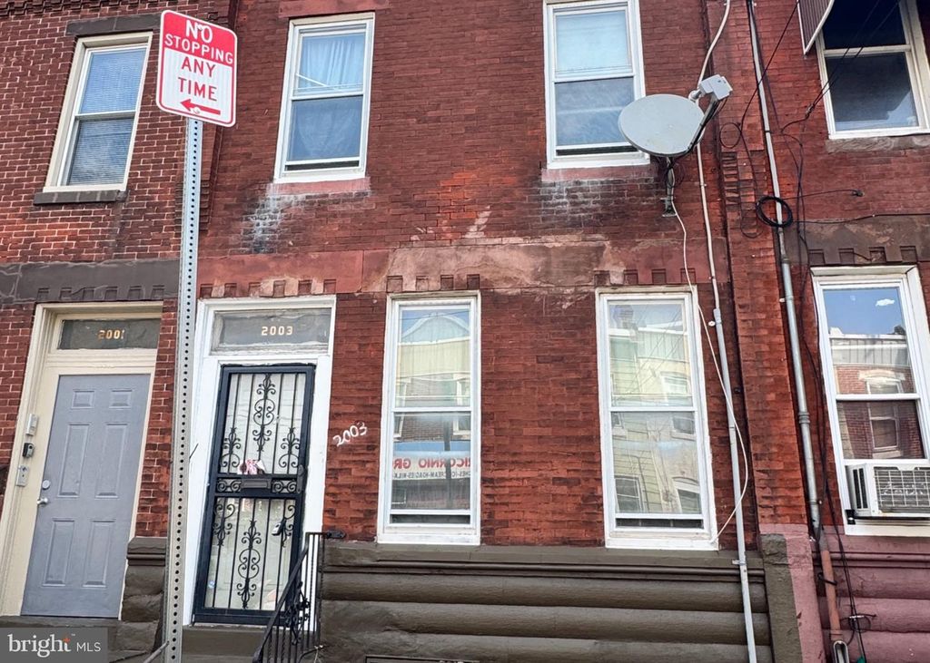 2003 E ORLEANS ST, PHILADELPHIA, PA 19134 — exterior