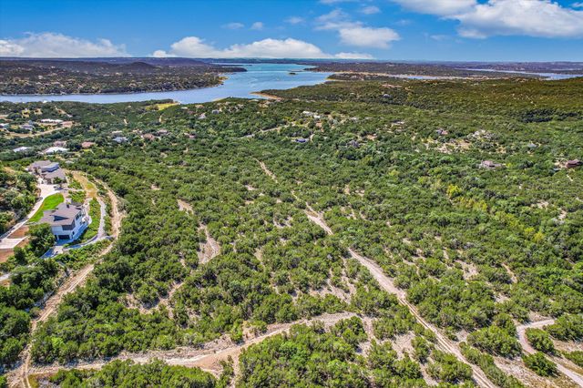 18610 W Reed Parks RD, Jonestown, TX 78645