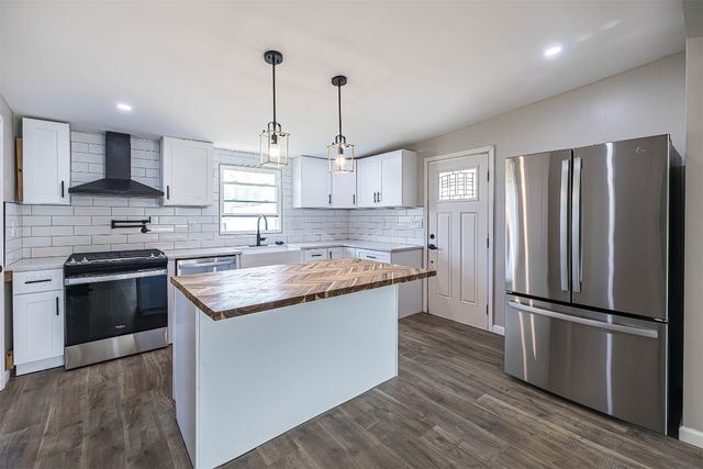 6916 OLD RIDGE Road, Fairview, PA 16415