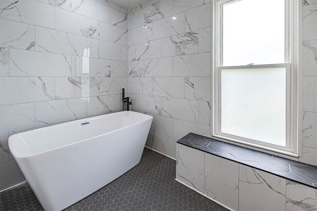 6916 OLD RIDGE Road, Fairview, PA 16415