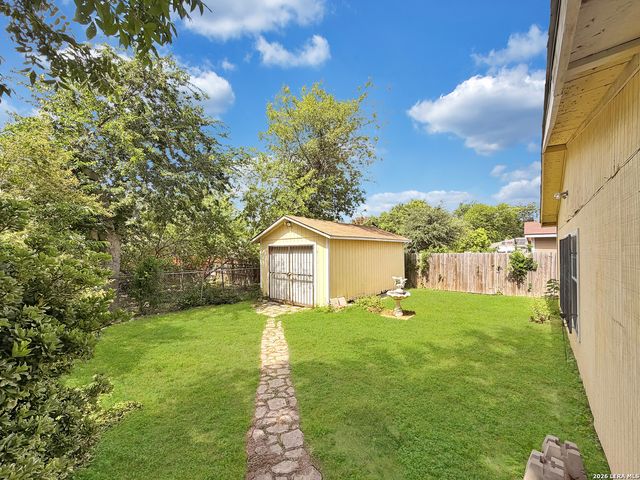 1450 Brighton Avenue, San Antonio, TX 78211