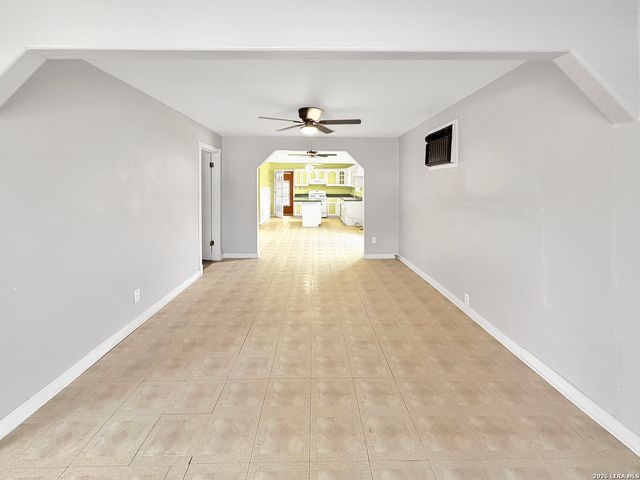1450 Brighton Avenue, San Antonio, TX 78211