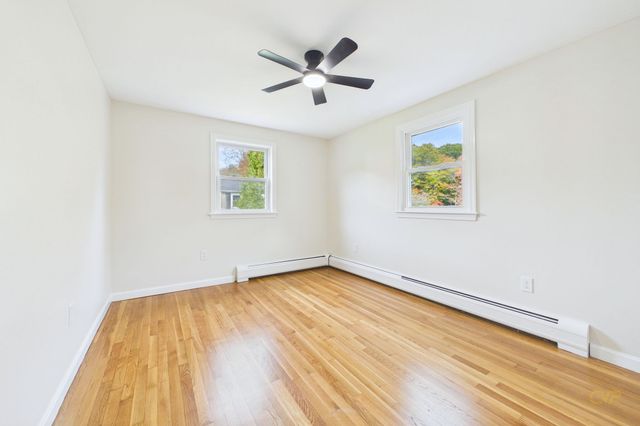 92 Benoit St, Westport, MA 02790