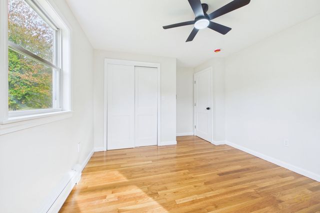 92 Benoit St, Westport, MA 02790