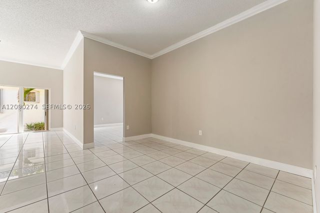 16256 SW 81st St, Miami, FL 33193