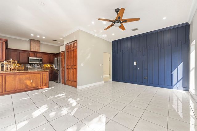 16256 SW 81st St, Miami, FL 33193
