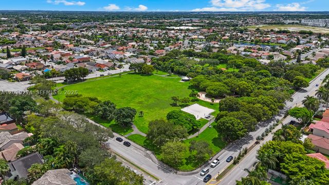 16256 SW 81st St, Miami, FL 33193