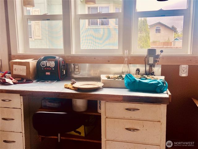 7120 Ortelius Drive, Ilwaco, WA 98624