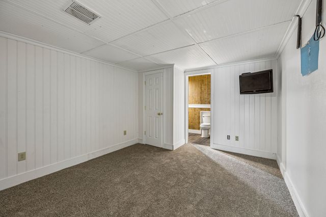 1035 Wallace Rd, Gallatin, TN 37066