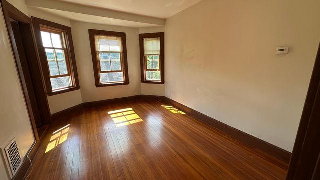 62 Cottage Rd 2, Newton, MA 02464