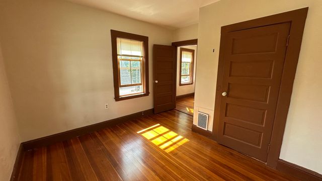 62 Cottage Rd 2, Newton, MA 02464
