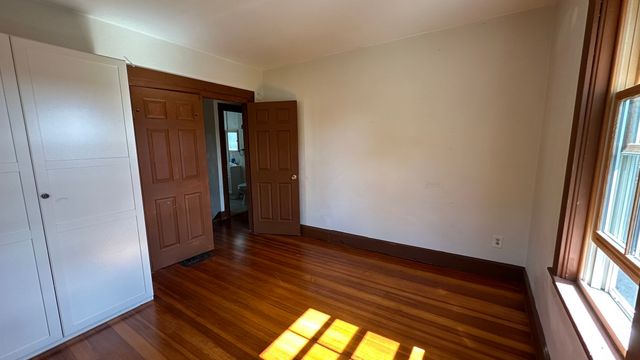 62 Cottage Rd 2, Newton, MA 02464