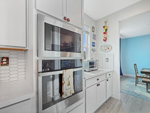 5217 Super Moon Way, Roseville, CA 95747