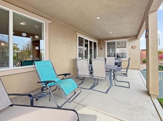 5217 Super Moon Way, Roseville, CA 95747