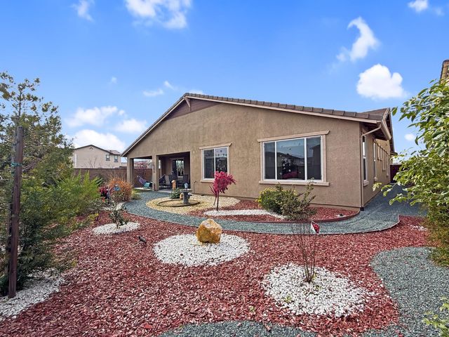 5217 Super Moon Way, Roseville, CA 95747