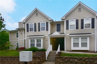 1201 Lenox Oval, Ross Twp, PA 15237