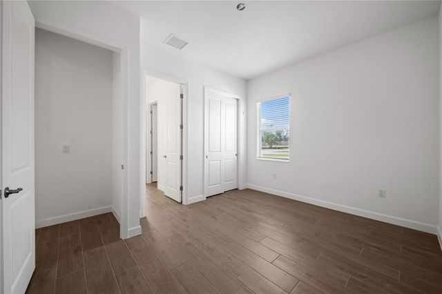 19111 SCALLOP LOOP, Lakewood Ranch, FL 34211