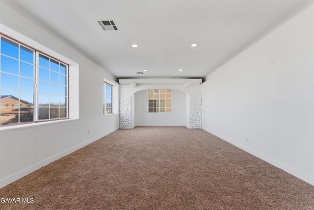 3454 Garnet Avenue, Rosamond, CA 93560