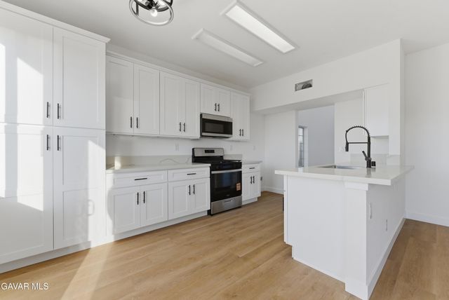 3454 Garnet Avenue, Rosamond, CA 93560