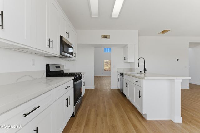 3454 Garnet Avenue, Rosamond, CA 93560