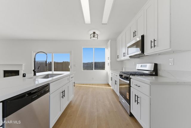 3454 Garnet Avenue, Rosamond, CA 93560