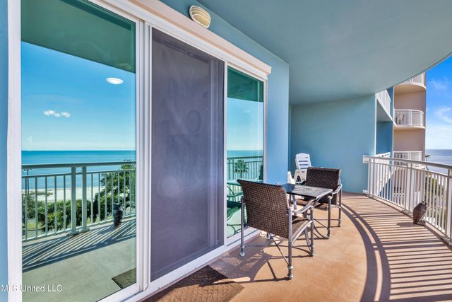 2228 Beach Drive, 508, Gulfport, MS 39507