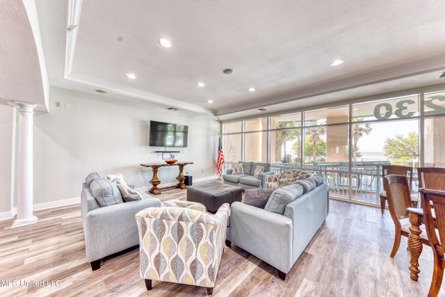 2228 Beach Drive, 508, Gulfport, MS 39507