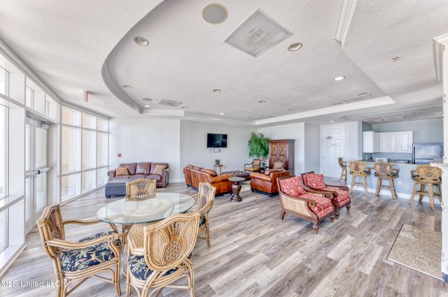 2228 Beach Drive, 508, Gulfport, MS 39507