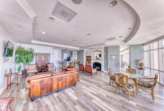 2228 Beach Drive, 508, Gulfport, MS 39507
