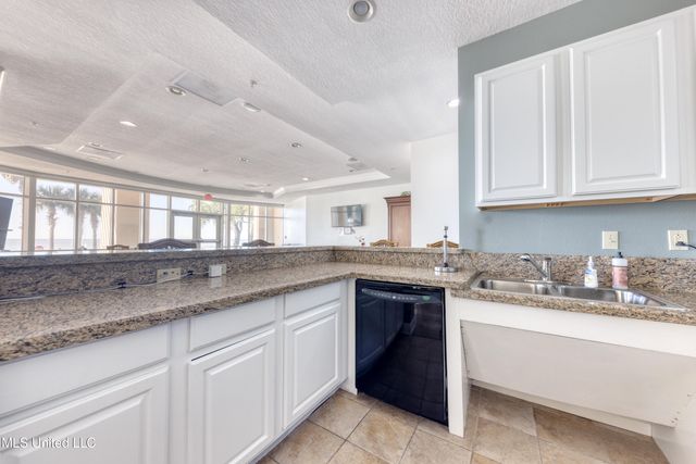 2228 Beach Drive, 508, Gulfport, MS 39507