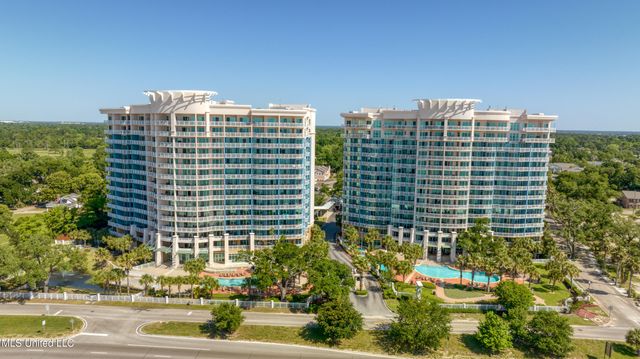 2228 Beach Drive, 508, Gulfport, MS 39507