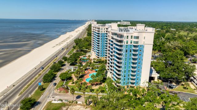 2228 Beach Drive, 508, Gulfport, MS 39507