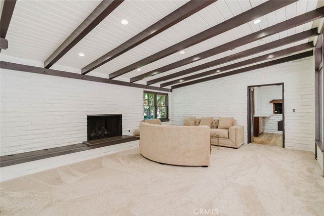 3747 El Lado Drive, Glendale, CA 91208