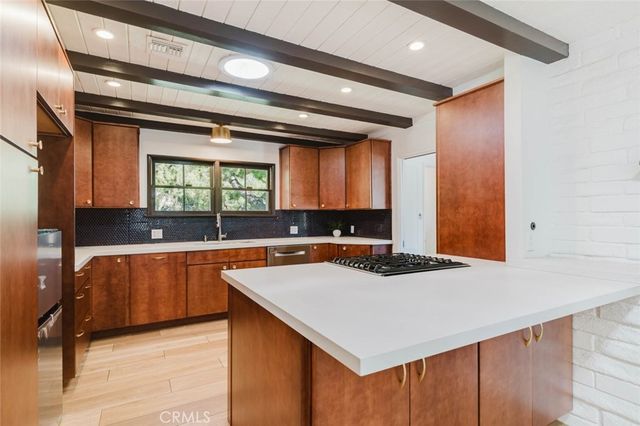 3747 El Lado Drive, Glendale, CA 91208