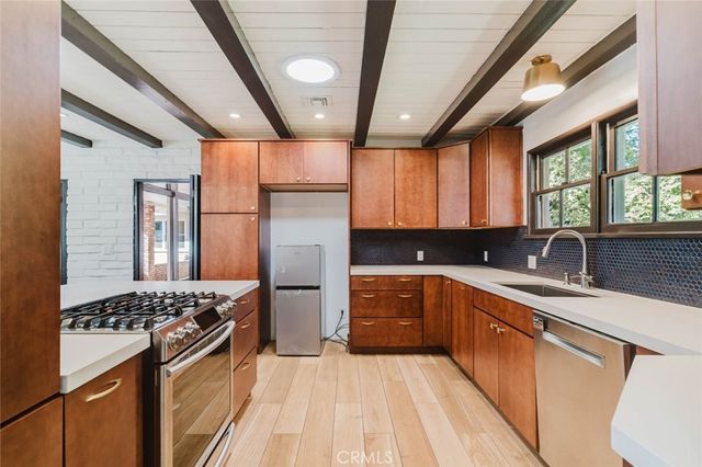 3747 El Lado Drive, Glendale, CA 91208