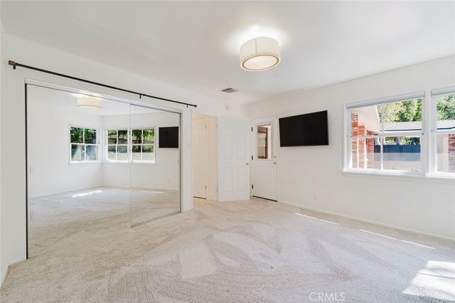 3747 El Lado Drive, Glendale, CA 91208