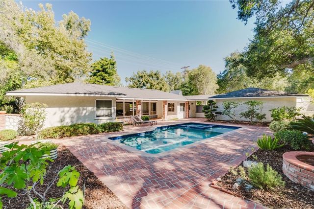 3747 El Lado Drive, Glendale, CA 91208