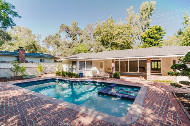 3747 El Lado Drive, Glendale, CA 91208